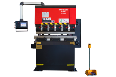 設(shè)備展示-拓普森數(shù)控折彎機(jī)-小機(jī)高速